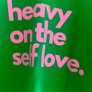 Oh my!! This super cute sweatshirt will get you loads of compliments!!